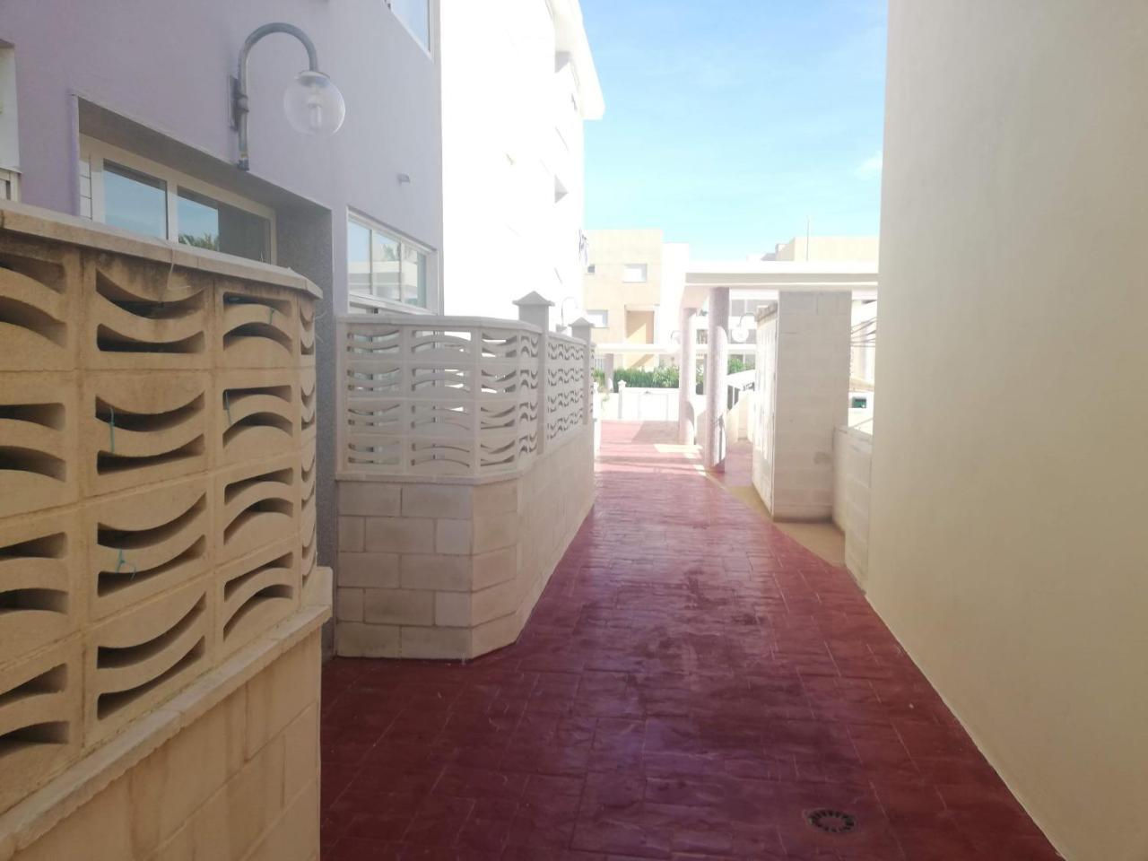 Mediterranea Solo Familias Serviplaya Playa De Xeraco Exteriör bild
